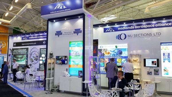 maa-stand-paris17